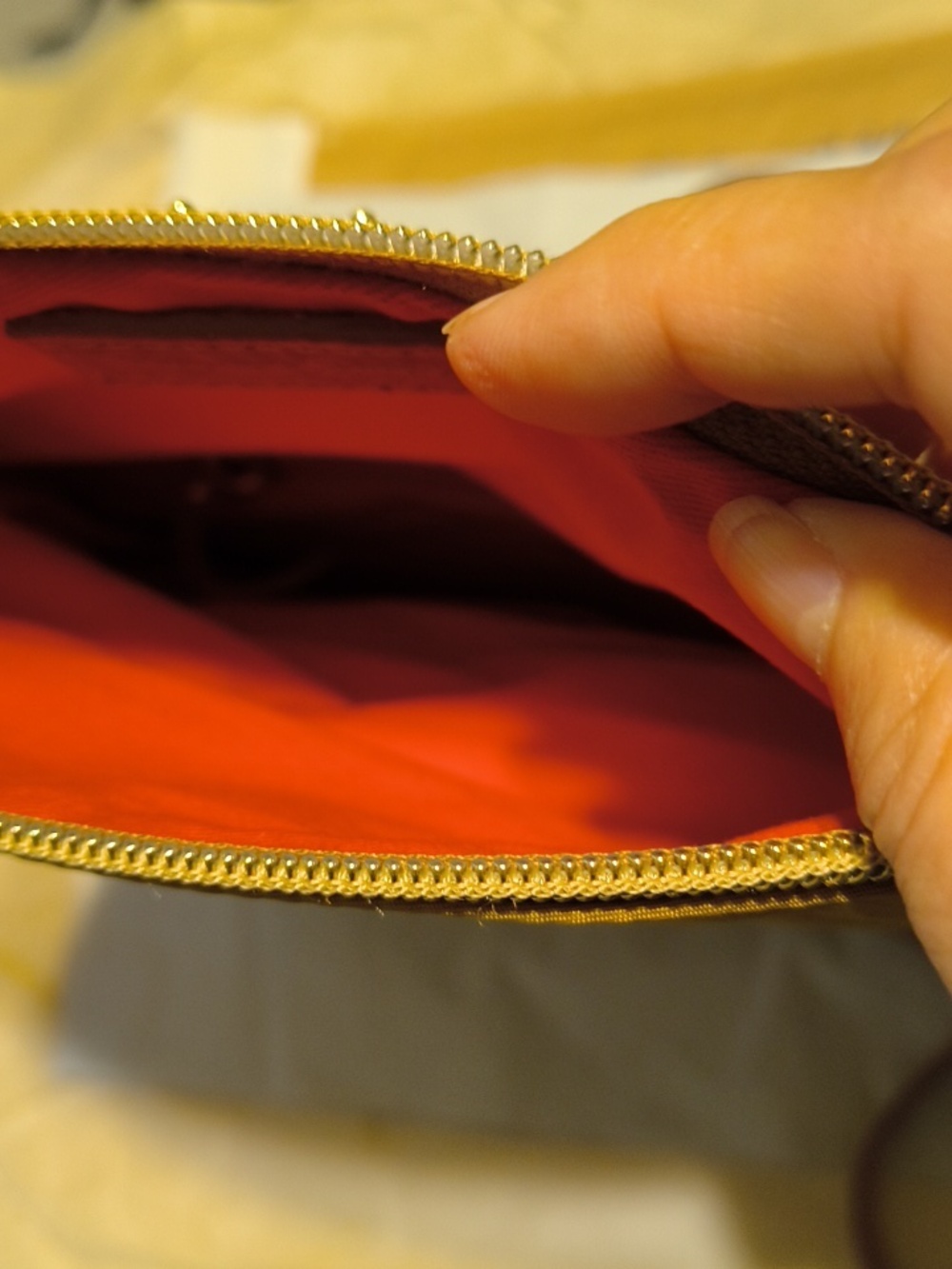 ✨LOW START ✨NWT Mustard Dooney And Bourke Crossbody Bag - Picture 4 of 8